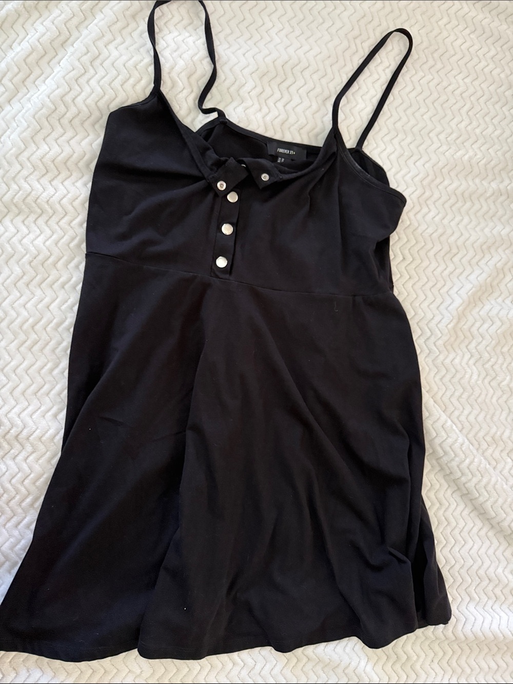 Forever 21 Black Sleeveless Button-Front Dress